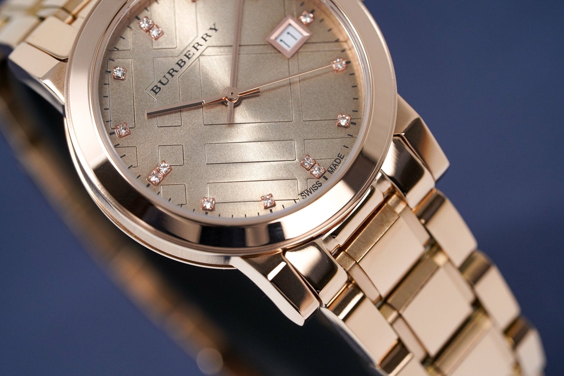  Shop Authentic Burberry The City Diamonds Rose Gold Dial Rose Gold Steel Strap Watch for Women - BU9126 - Luxxuri