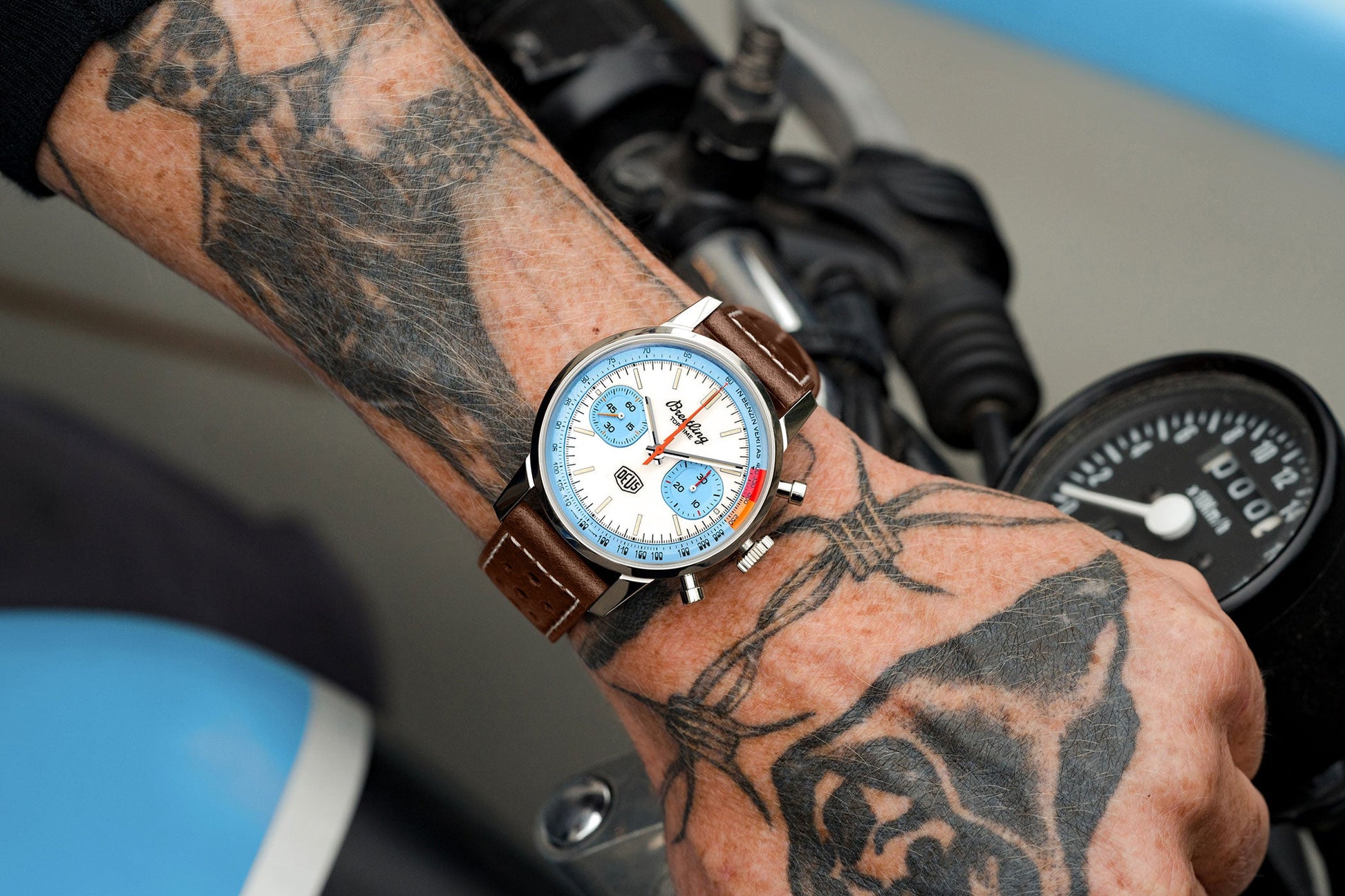  Shop Authentic Breitling Top Time Deus Limited Edition White Dial Brown Leather Strap Watch for Men - A233112A1A1X1 - Luxxuri