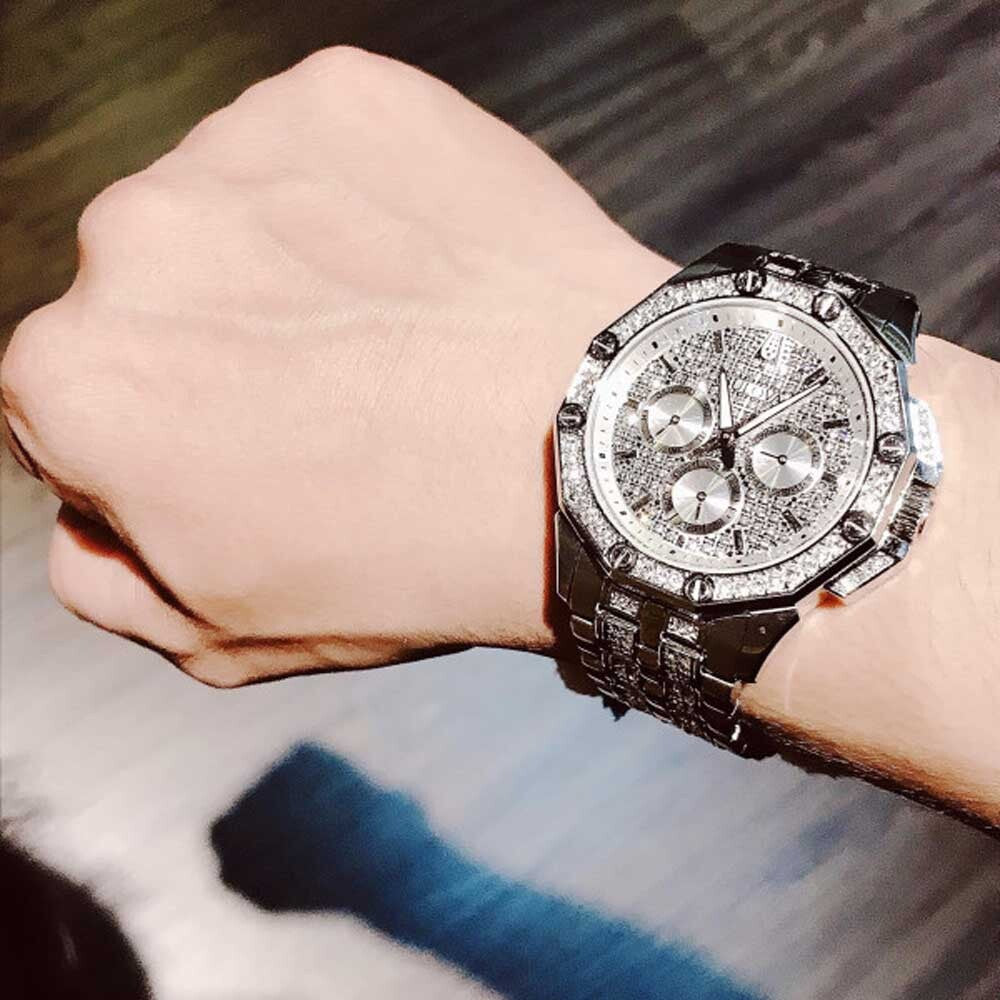  Shop Authentic Bulova Crystal Collection Pave Silver Dial with Crystals Silver Steel Strap Watch for Men - 96C134 - Luxxuri