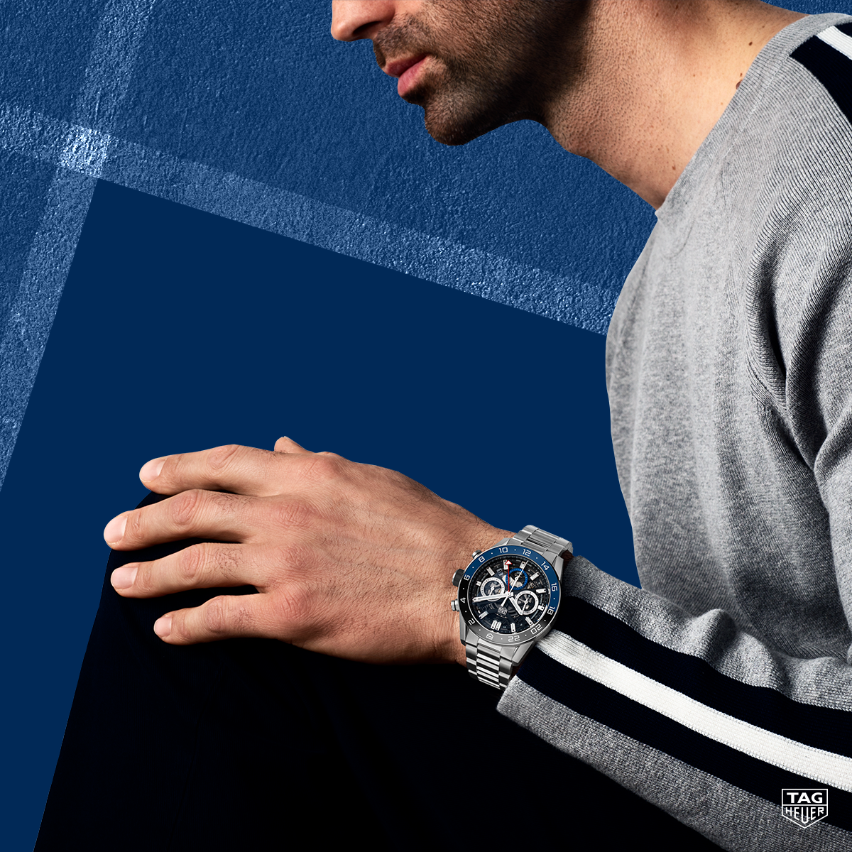  Shop Authentic Tag Heuer Carrera Chronograph Blue Dial Silver Steel Strap Watch for Men - CBG2A1Z.BA0658 - Luxxuri