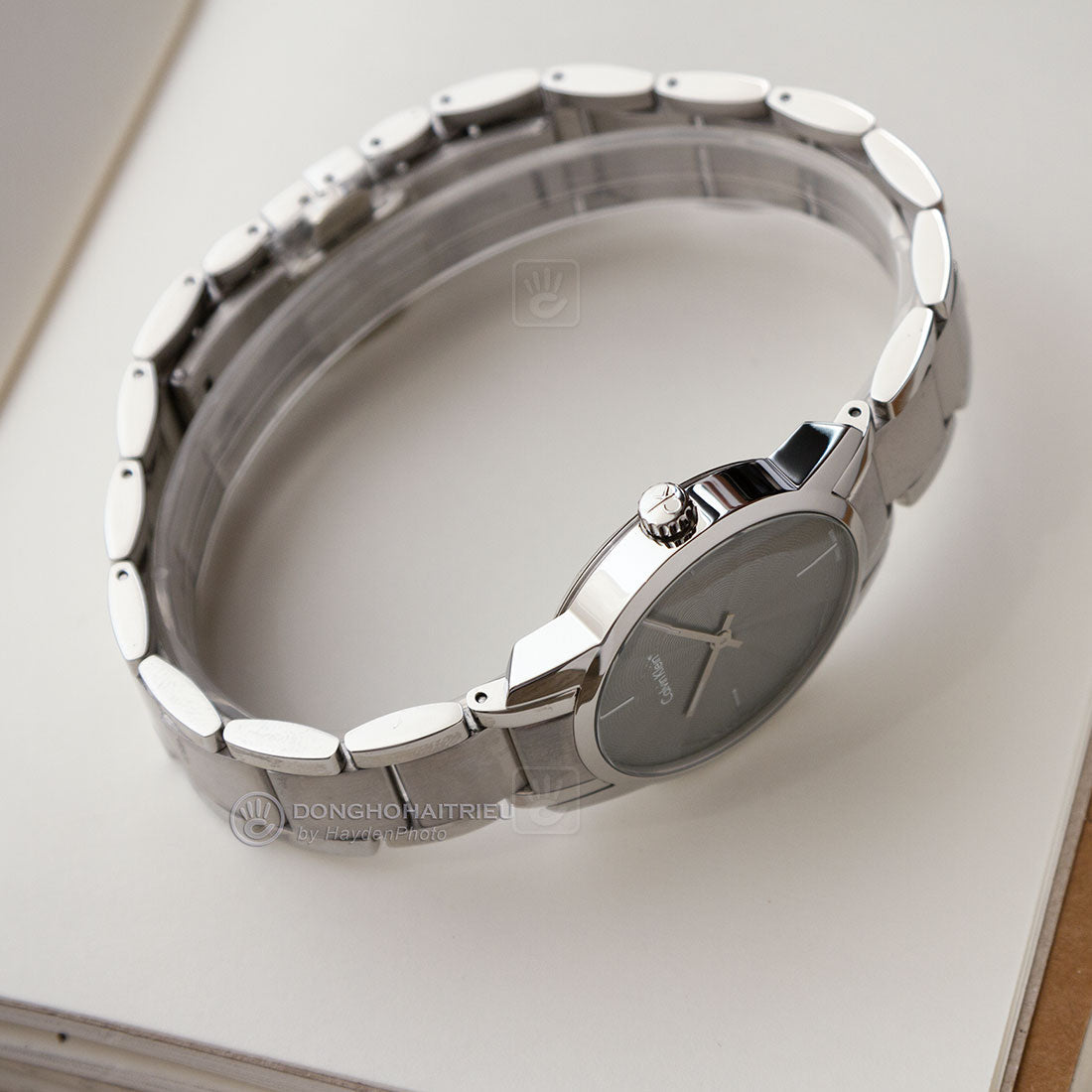  Shop Authentic Calvin Klein City Grey Dial Silver Steel Strap Watch for Women - K2G23144 - Luxxuri