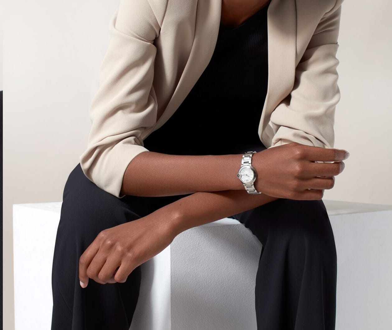  Shop Authentic Cartier Ballon Bleu de Cartier Diamonds Silver Dial Silver Steel Strap Watch for Women - WE902073 - Luxxuri