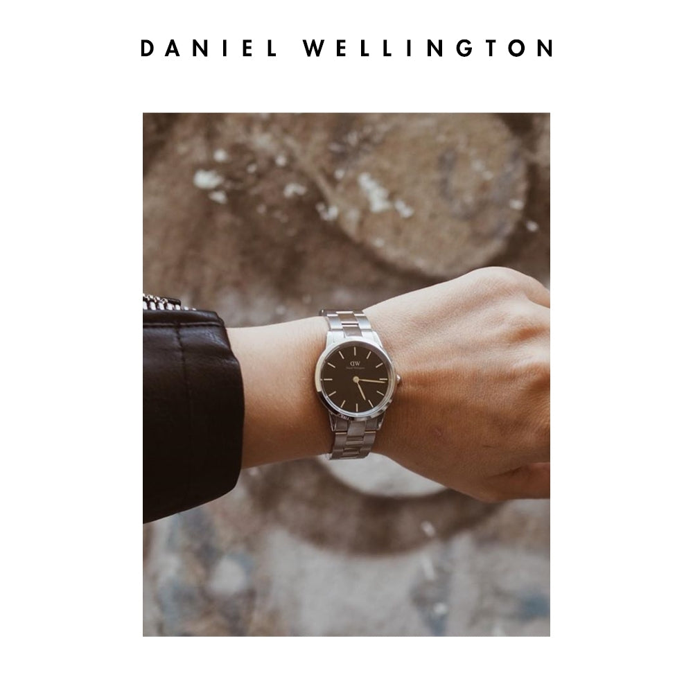  Shop Authentic Daniel Wellington Iconic Link Black Dial Silver Steel Strap Watch For Women - DW00100206 - Luxxuri