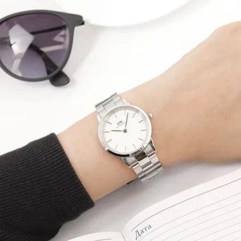 Shop Authentic Daniel Wellington Iconic Link White Dial Silver Steel Strap Watch For Women - DW00100205 - Luxxuri