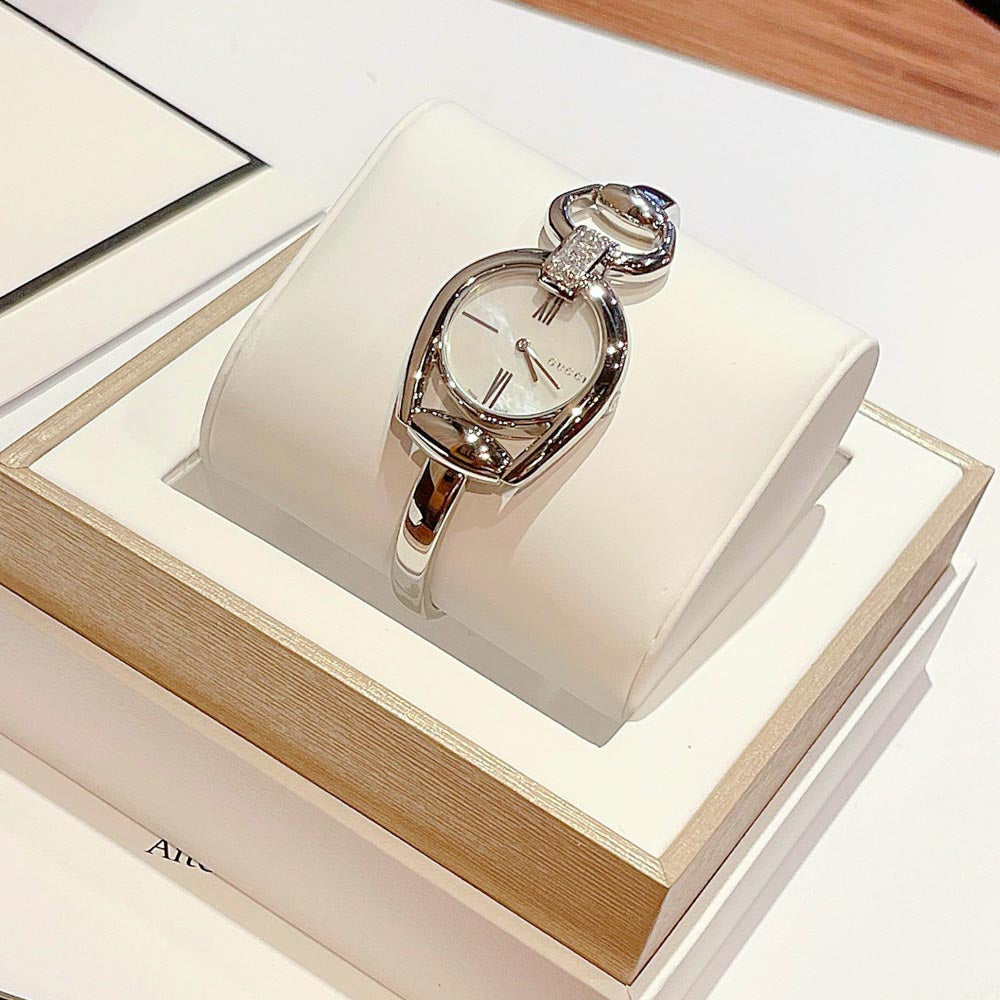  Shop Authentic Gucci Horsebit Collection Diamonds Mother of Pearl White Dial Silver Steel Strap Watch For Women - YA139504 - Luxxuri