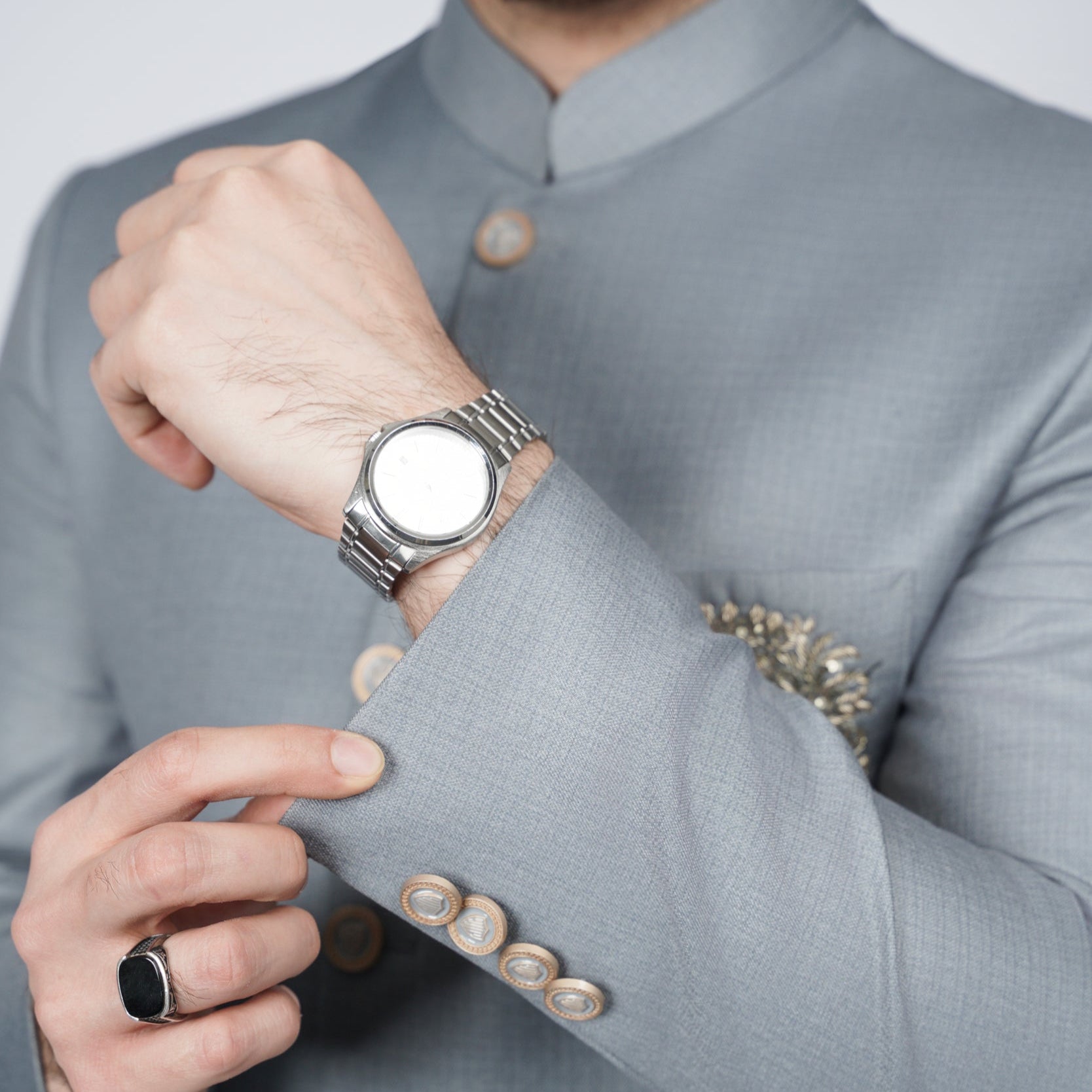  Shop Authentic Daniel Wellington Iconic Link White Dial Silver Steel Strap Watch for Women - DW00100203 - Luxxuri