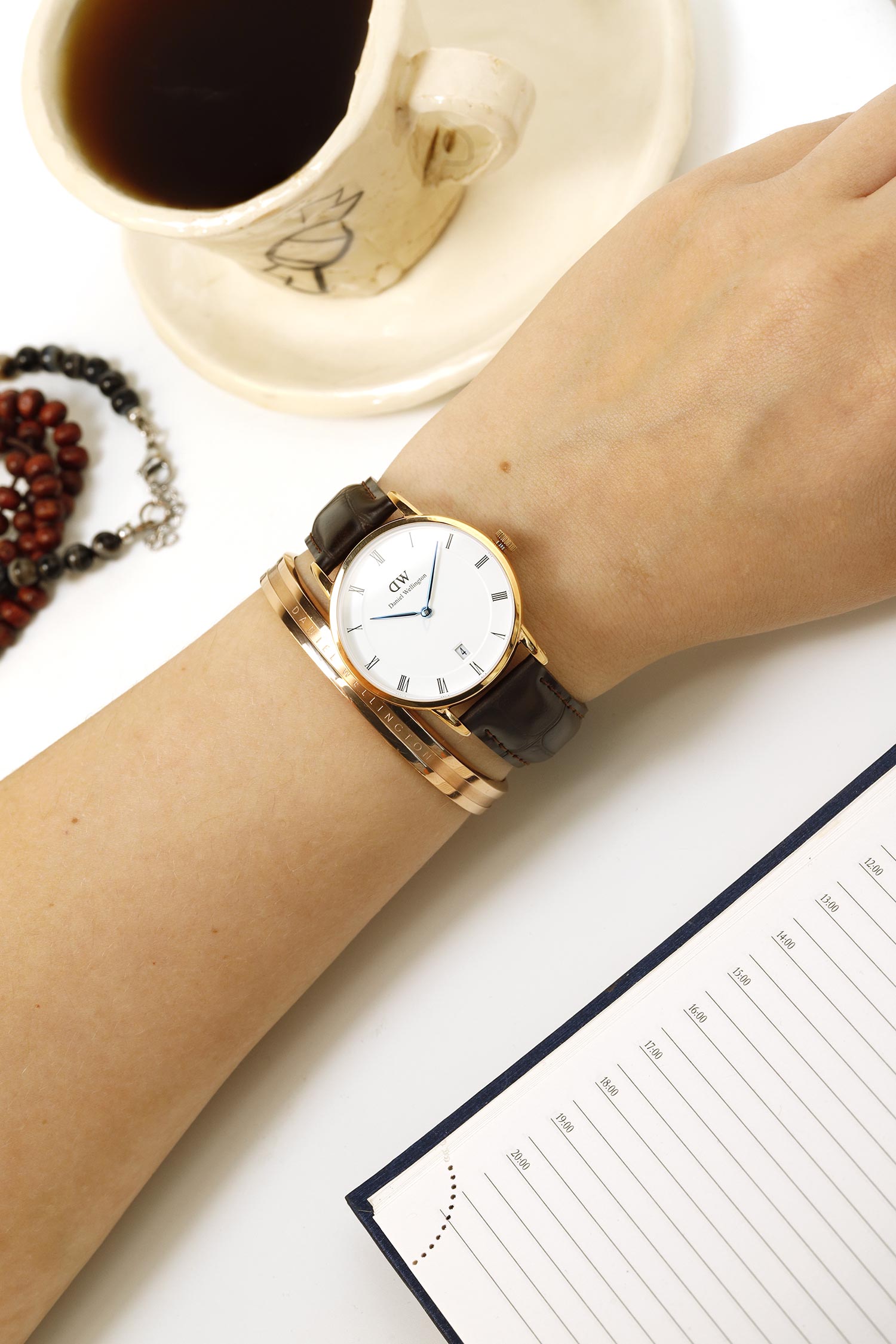  Shop Authentic Daniel Wellington Dapper York White Dial Brown Leather Strap Watch For Women - DW00100093 - Luxxuri