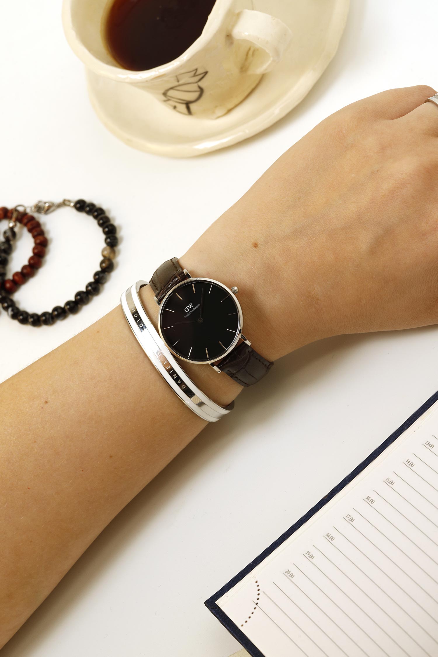  Shop Authentic Daniel Wellington Classic Petite York Black Dial Brown Leather Strap Watch For Women - DW00100182 - Luxxuri