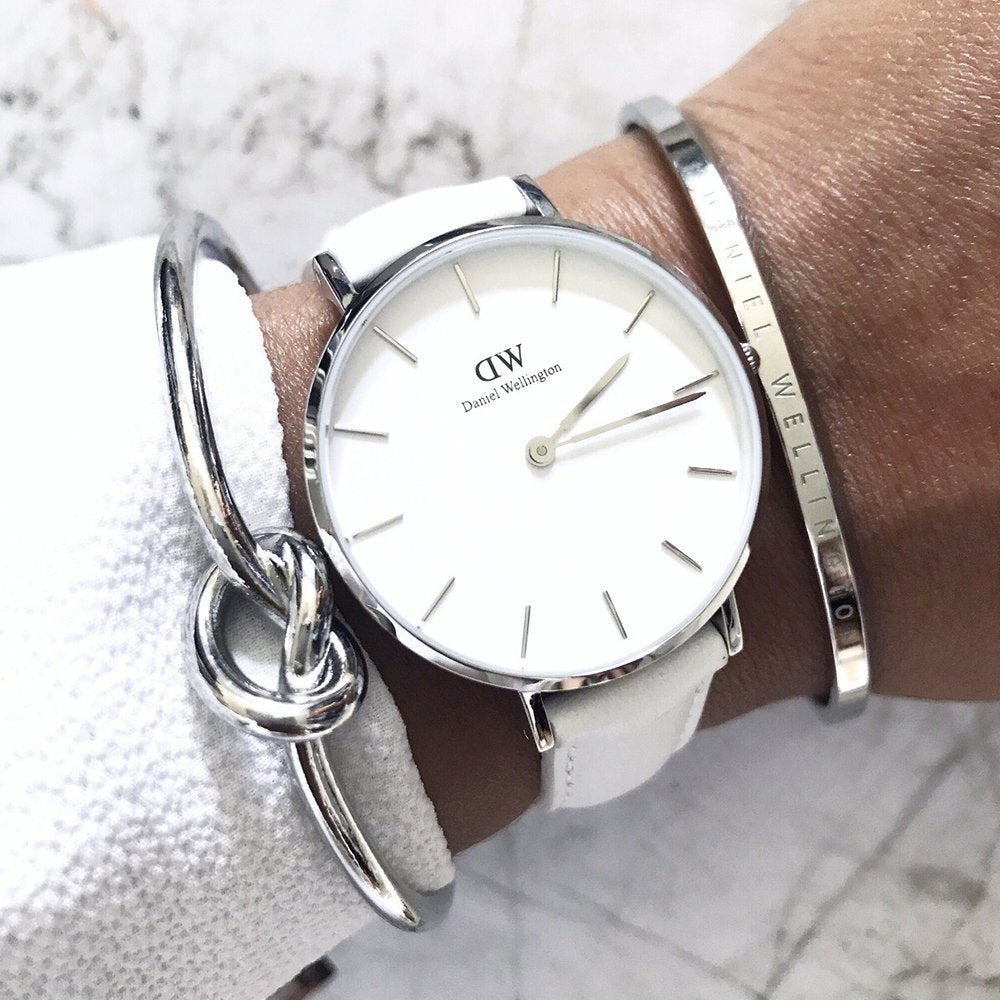  Shop Authentic Daniel Wellington Petite Bondi White Dial White Leather Strap Watch For Women - DW00100190 - Luxxuri