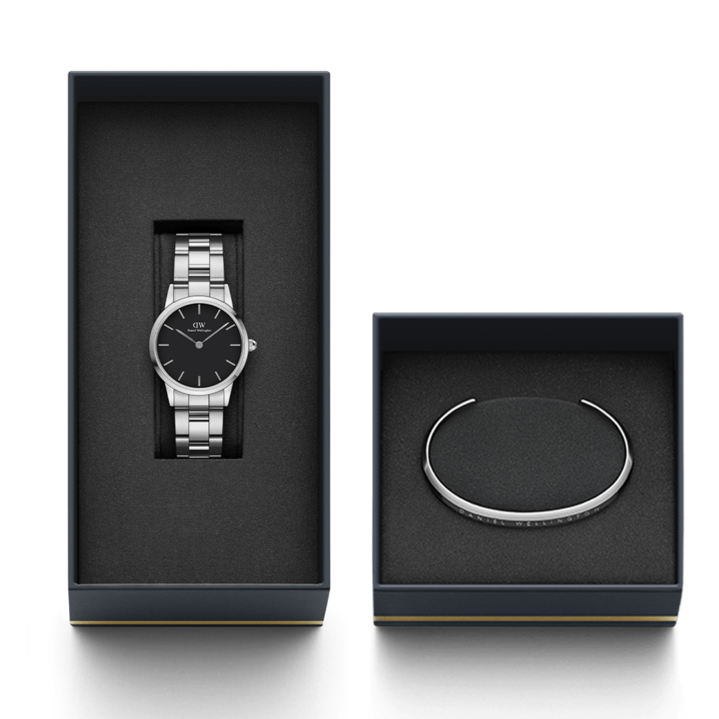  Shop Authentic Daniel Wellington Iconic Link Black Dial Silver Steel Strap Watch For Women - DW00100208 - Luxxuri