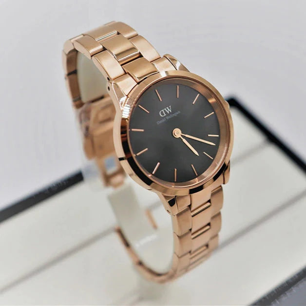  Shop Authentic Daniel Wellington Iconic Link Black Dial Rose Gold Steel Strap Watch for Women - DW00100212 - Luxxuri