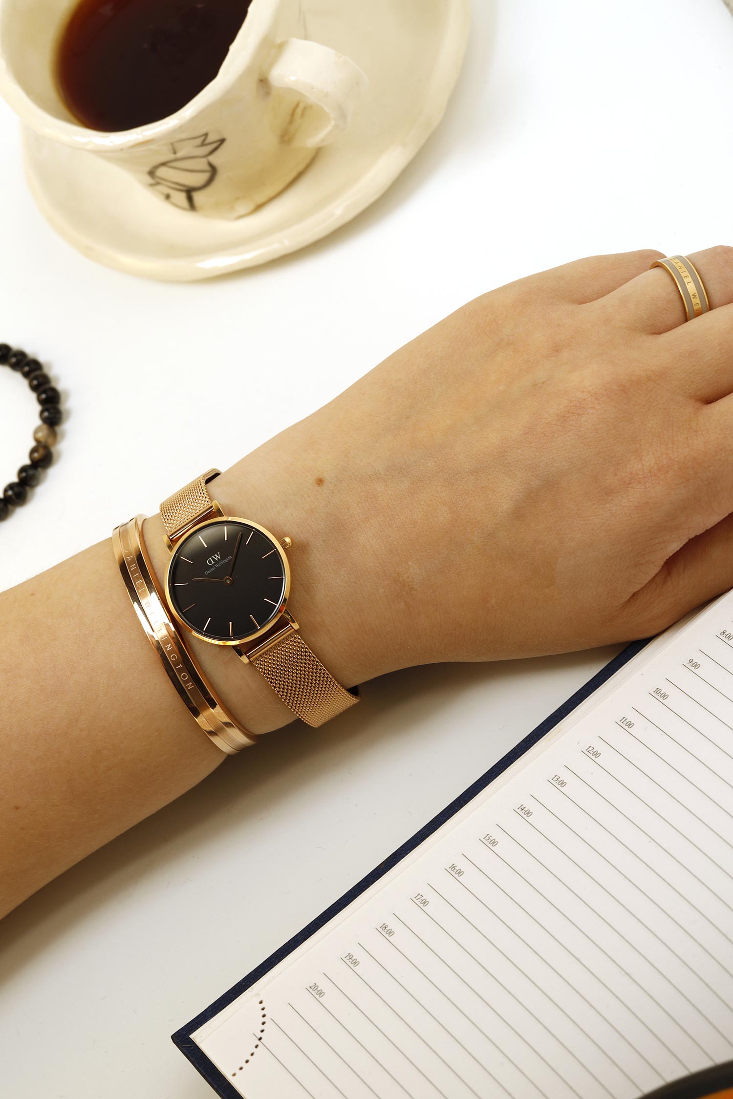  Shop Authentic Daniel Wellington Classic Petite Melrose Black Dial Rose Gold Mesh Bracelet Watch For Women - DW00100217 - Luxxuri