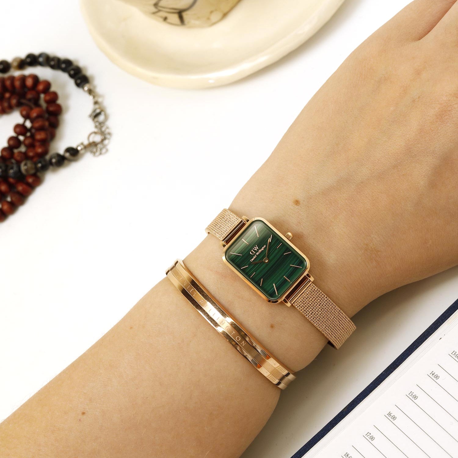 Daniel Wellington Quadro Melrose Green Dial Rose Gold Mesh Strap Watch For Women - DW00100437