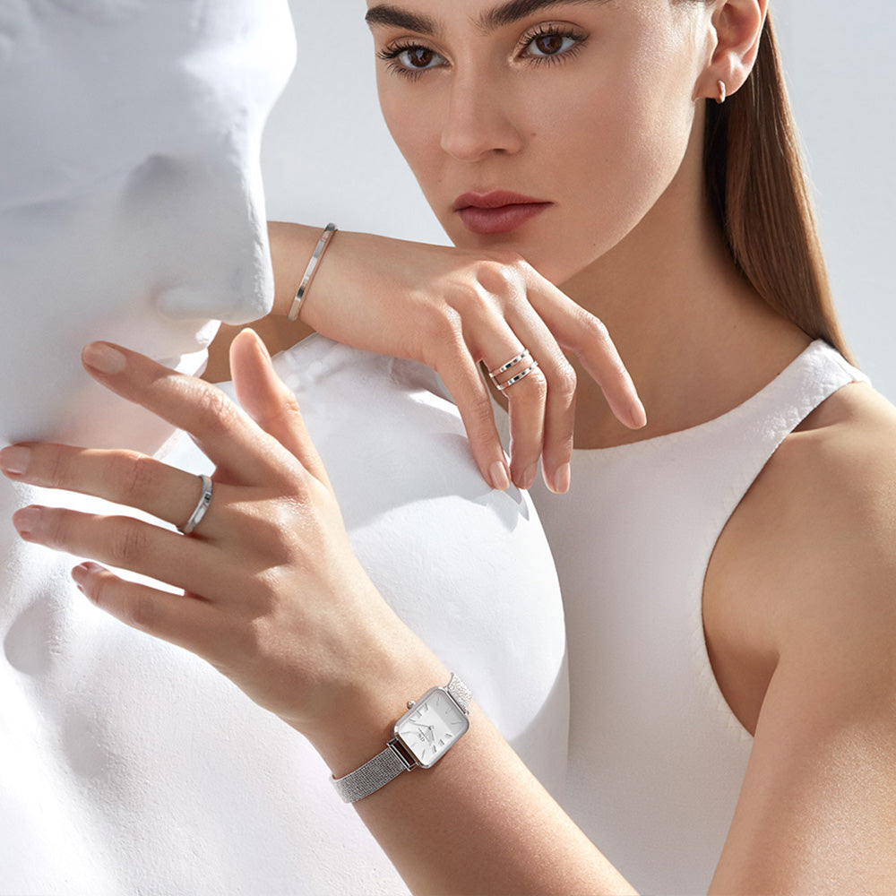  Shop Authentic Daniel Wellington Quadro Sterling White Dial Silver Mesh Strap Watch For Women - DW00100438 - Luxxuri