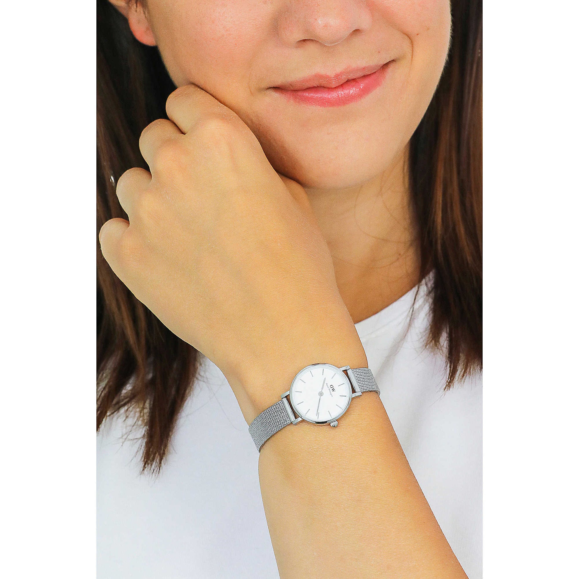  Shop Authentic Daniel Wellington Classic Petite Sterling White Dial Silver Mesh Bracelet Watch for Women - DW00100442 - Luxxuri