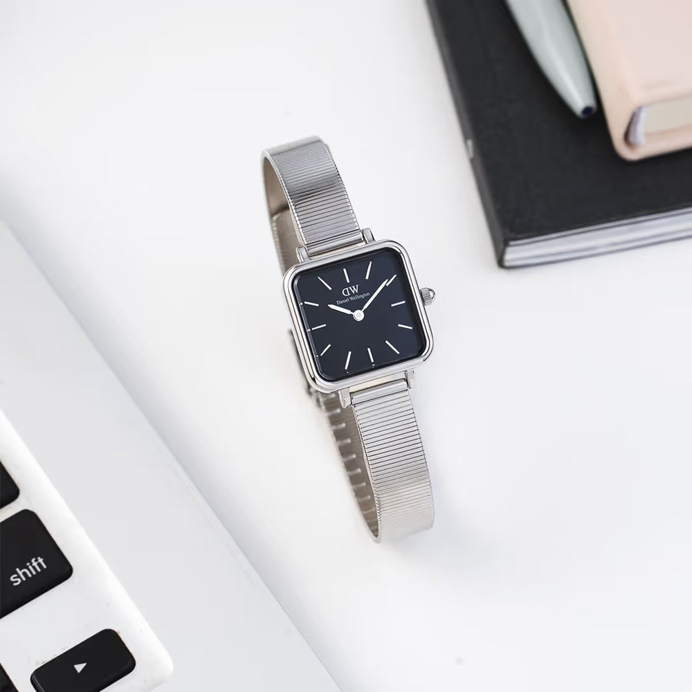  Shop Authentic Daniel Wellington Quadro Studio Black Dial Silver Mesh Strap Watch For Women - DW00100522 - Luxxuri