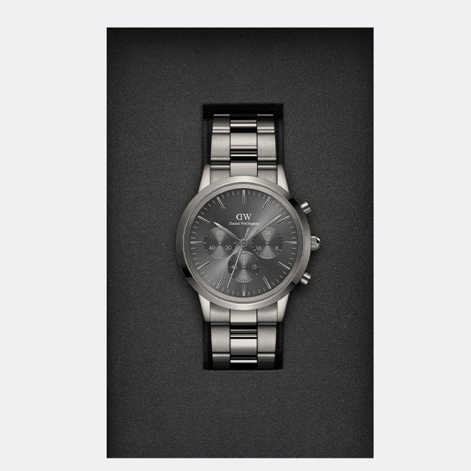  Shop Authentic Daniel Wellington Iconic Link Chronograph Grey Dial Grey Steel Strap Watch for Men - DW00100643 - Luxxuri