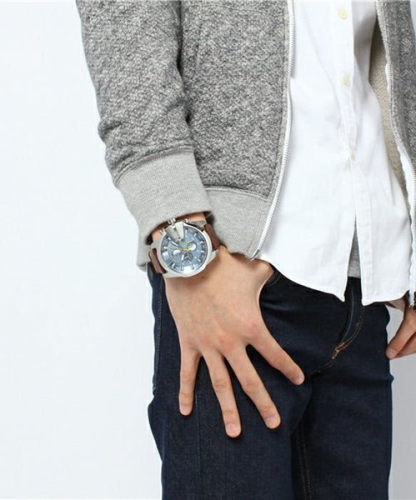  Shop Authentic Diesel Mega Chief Light Blue Dial Brown Leather Strap Watch For Men - DZ4281 - Luxxuri