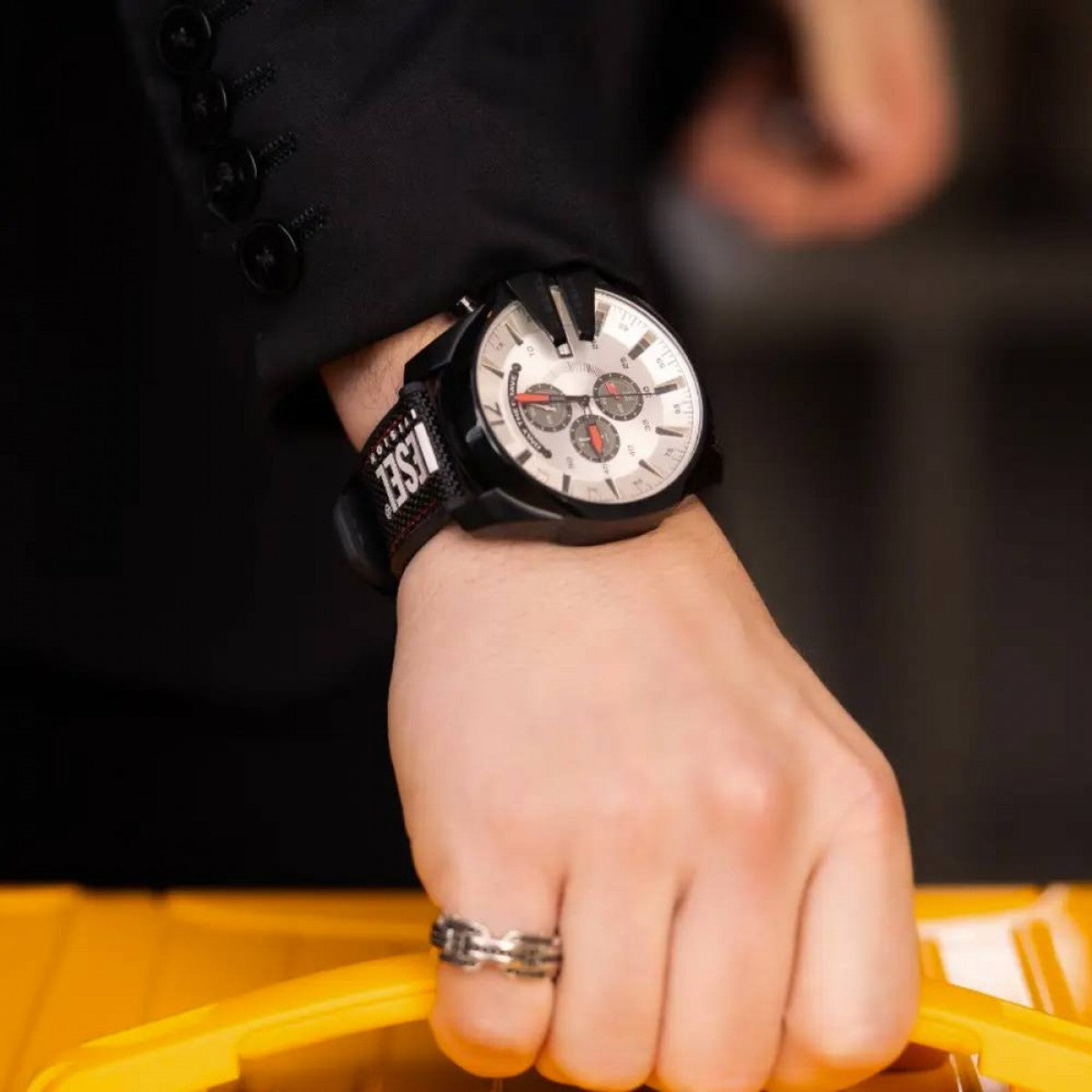  Shop Authentic Diesel Mega Chief Chronograph Silver Dial Black Leather Strap Watch For Men - DZ4512 - Luxxuri