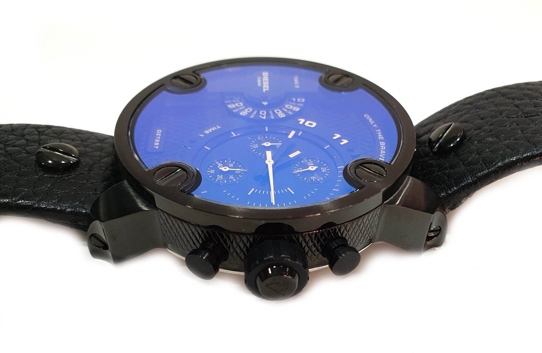  Shop Authentic Diesel Little Daddy Blue Dial Black Leather Strap Watch For Men - DZ7257 - Luxxuri
