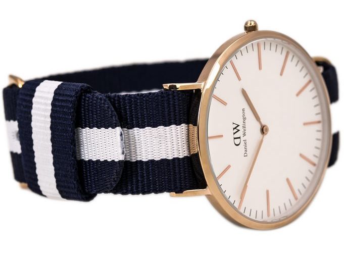  Shop Authentic Daniel Wellington Classic Glasgow White Dial Two Tone NATO Strap Watch for Men - DW00100004 - Luxxuri