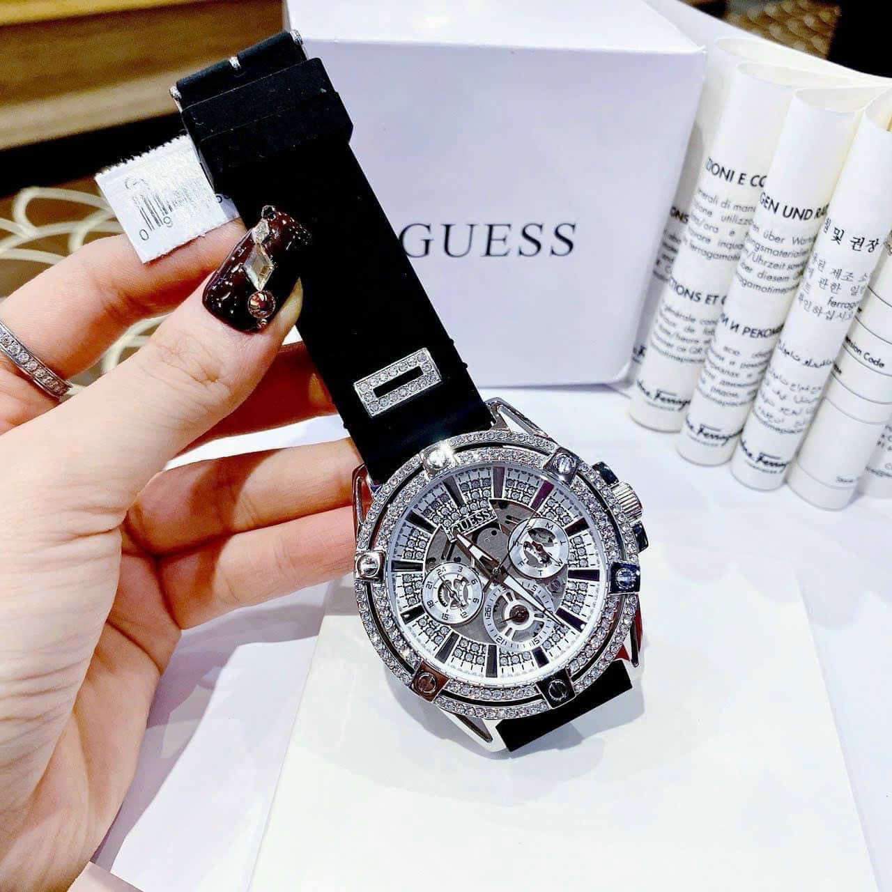  Shop Authentic Guess King Quartz Crystals Silver Dial Black Silicone Strap Watch For Men - GW0537G1 - Luxxuri