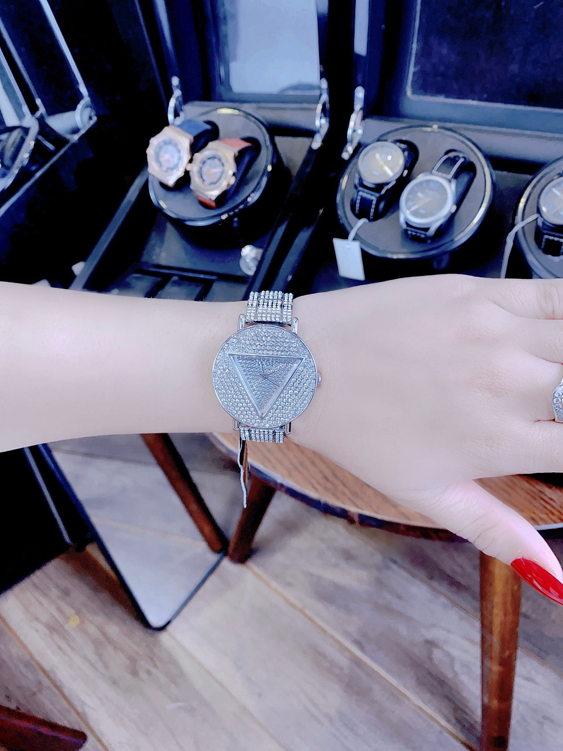  Shop Authentic Guess Trend Diamonds Silver Dial Silver Steel Strap Watch for Women - GW0512L1 - Luxxuri