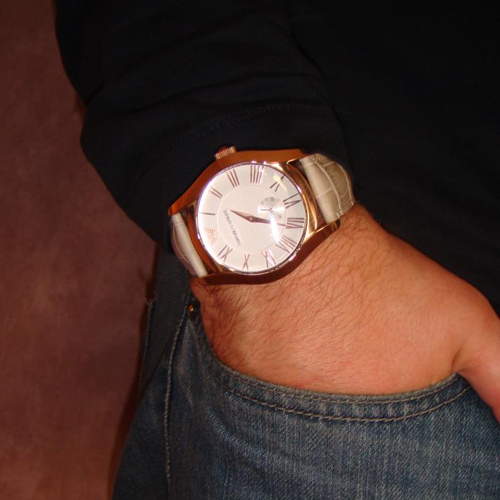  Shop Authentic Emporio Armani Valente Analog Beige Dial Beige Leather Strap Watch For Men - AR1667 - Luxxuri