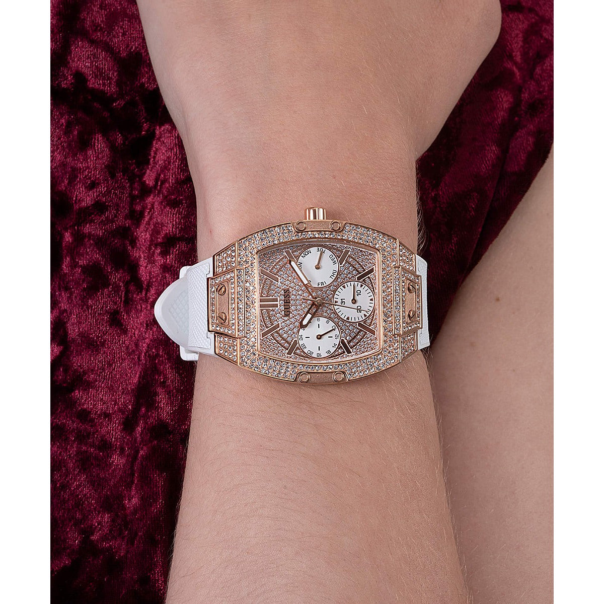  Shop Authentic Guess Raven Diamonds Rose Gold Dial White Silicone Strap Watch for Women - GW0105L3 - Luxxuri