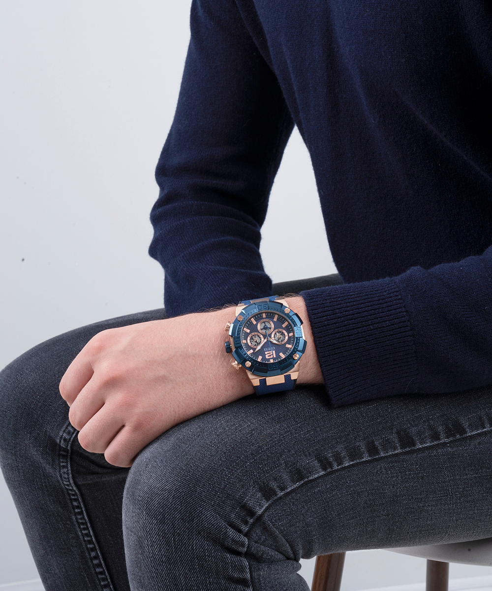  Shop Authentic Guess Navigator Chronograph Blue Dial Blue Rubber Strap Watch for Men - GW0264G4 - Luxxuri