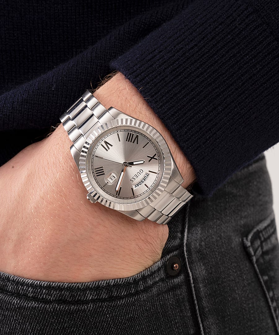  Shop Authentic Guess Connoisseur Silver Dial Silver Steel Strap Watch for Men - GW0265G6 - Luxxuri