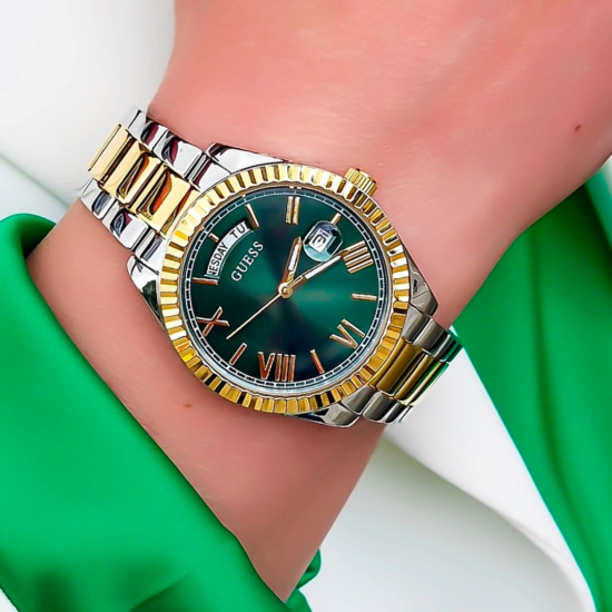  Shop Authentic Guess Luna Quartz Green Dial Two Tone Steel Strap Watch For Women - GW0308L5 - Luxxuri