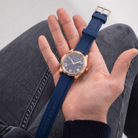  Shop Authentic Guess Connoisseur Blue Dial Blue Silicone Strap Watch For Men - GW0335G2 - Luxxuri