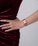  Shop Authentic Guess Tapestry Diamonds Rose Gold Dial Rose Gold Mesh Bracelet Watch for Women - GW0354L3 - Luxxuri