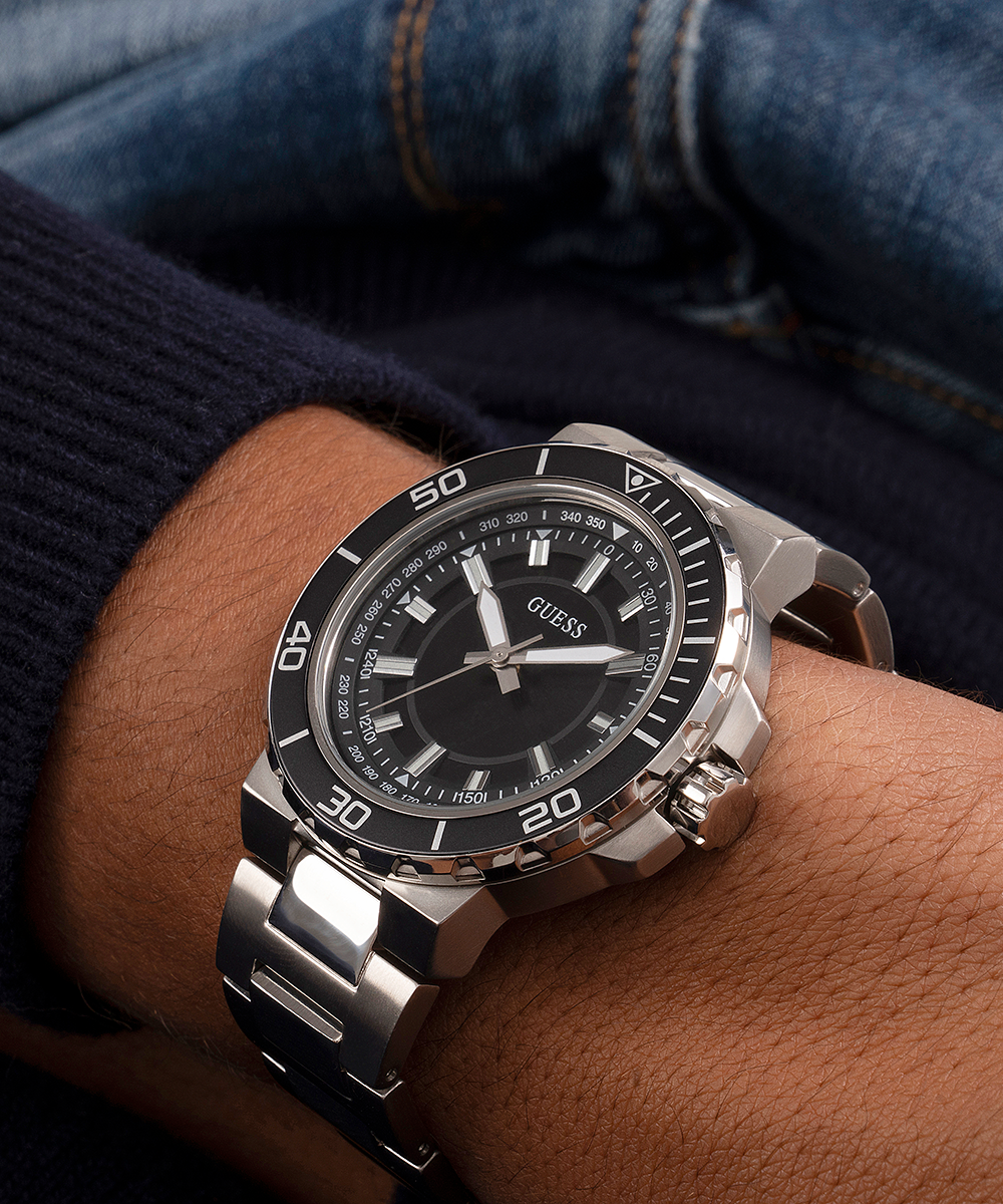  Shop Authentic Guess Track Black Dial Silver Steel Strap Watch for Men - GW0426G1 - Luxxuri