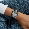  Shop Authentic Guess Cubed Analog Silver Dial Silver Steel Strap Watch For Women - GW0606L1 - Luxxuri
