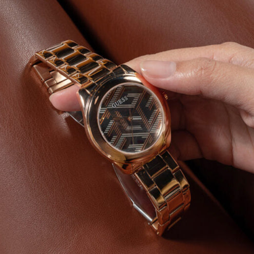  Shop Authentic Guess Cubed Analog Black Dial Rose Gold Steel Strap Watch For Women - GW0607L3 - Luxxuri