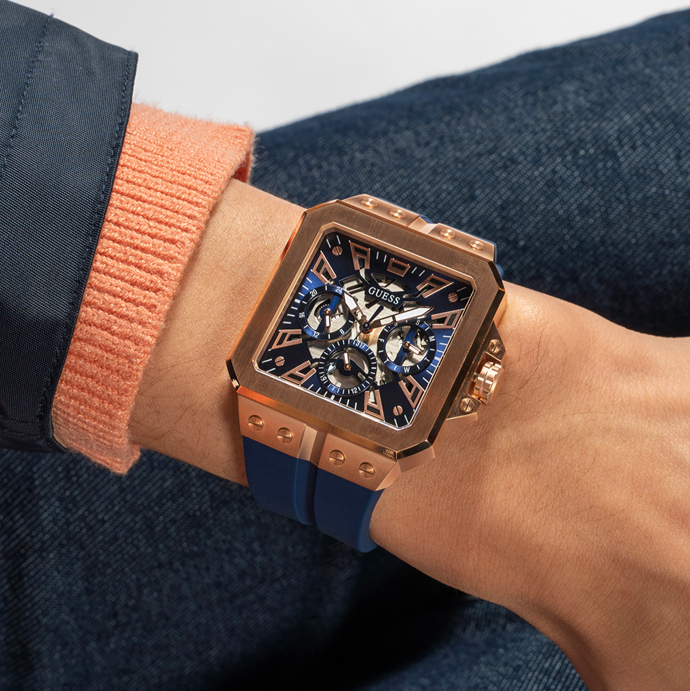  Shop Authentic Guess Leo Chronograph Blue Dial Blue Silicone Strap Watch For Men - GW0637G3 - Luxxuri