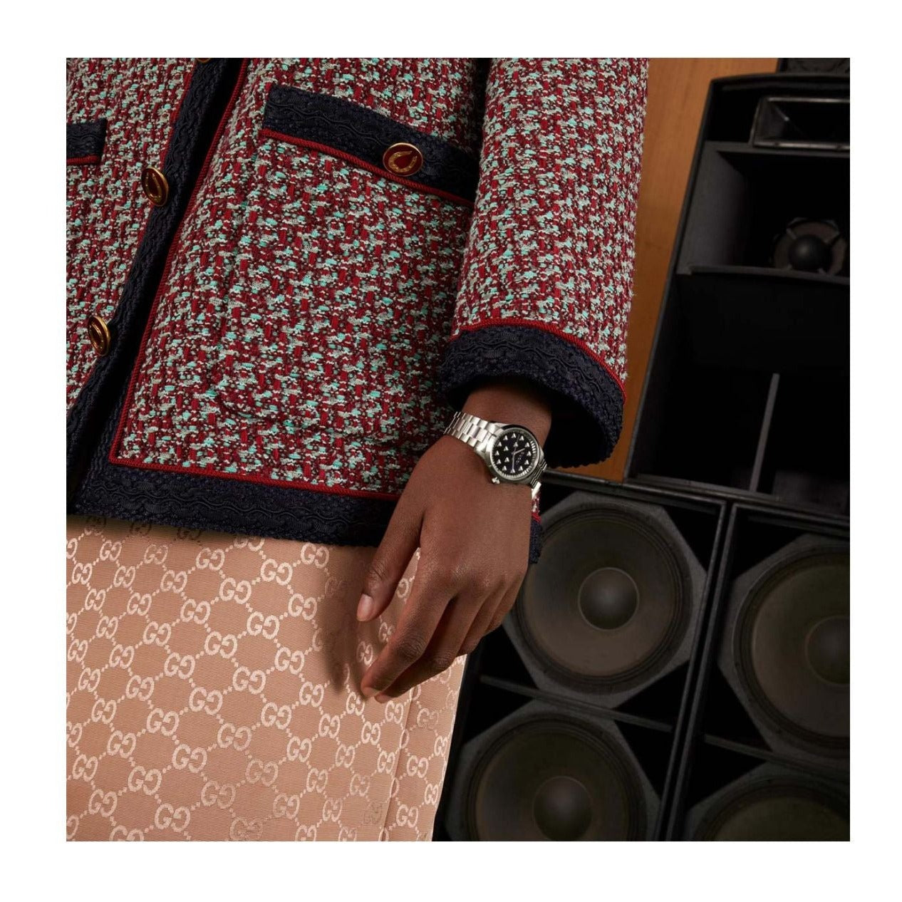  Shop Authentic Gucci G Timeless Quartz Black Dial Silver Steel Strap Watch for Women - YA1265034 - Luxxuri