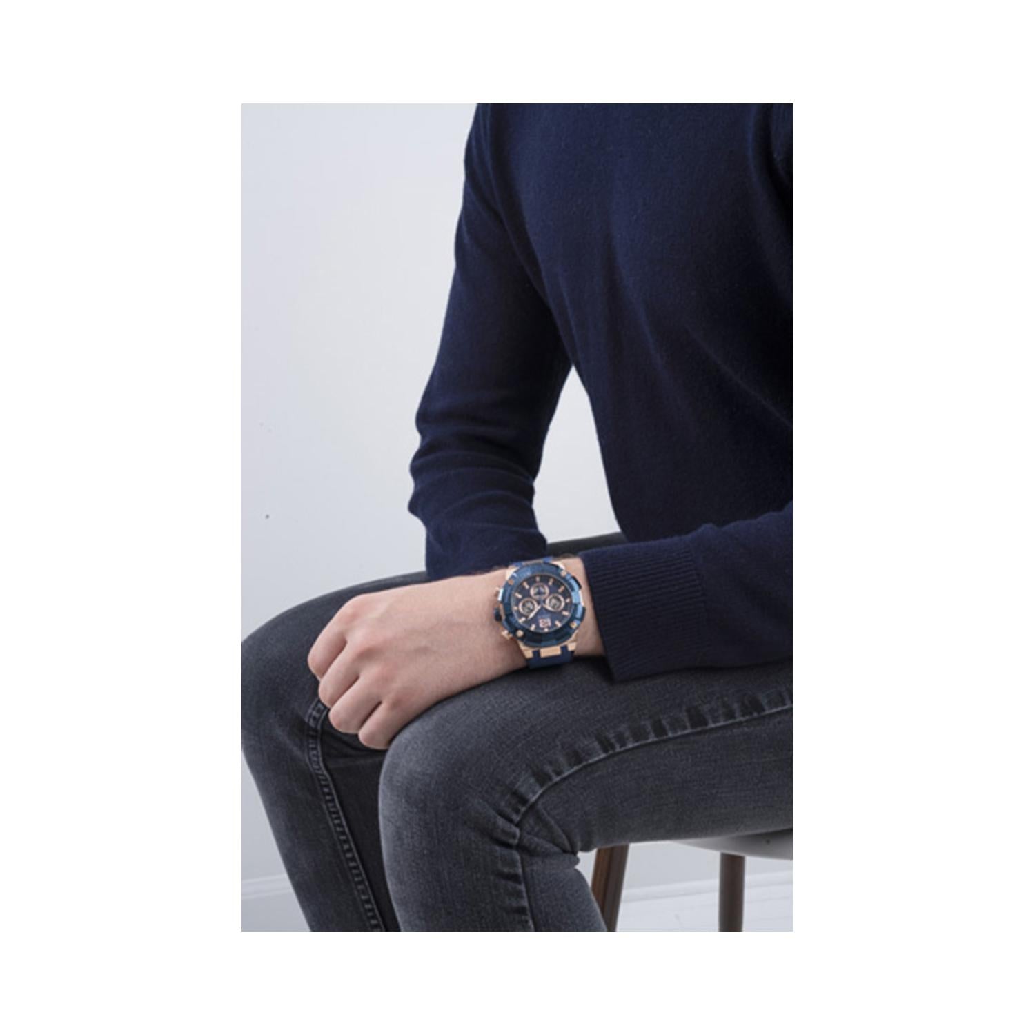  Shop Authentic Guess Navigator Chronograph Blue Dial Blue Rubber Strap Watch for Men - GW0264G4 - Luxxuri