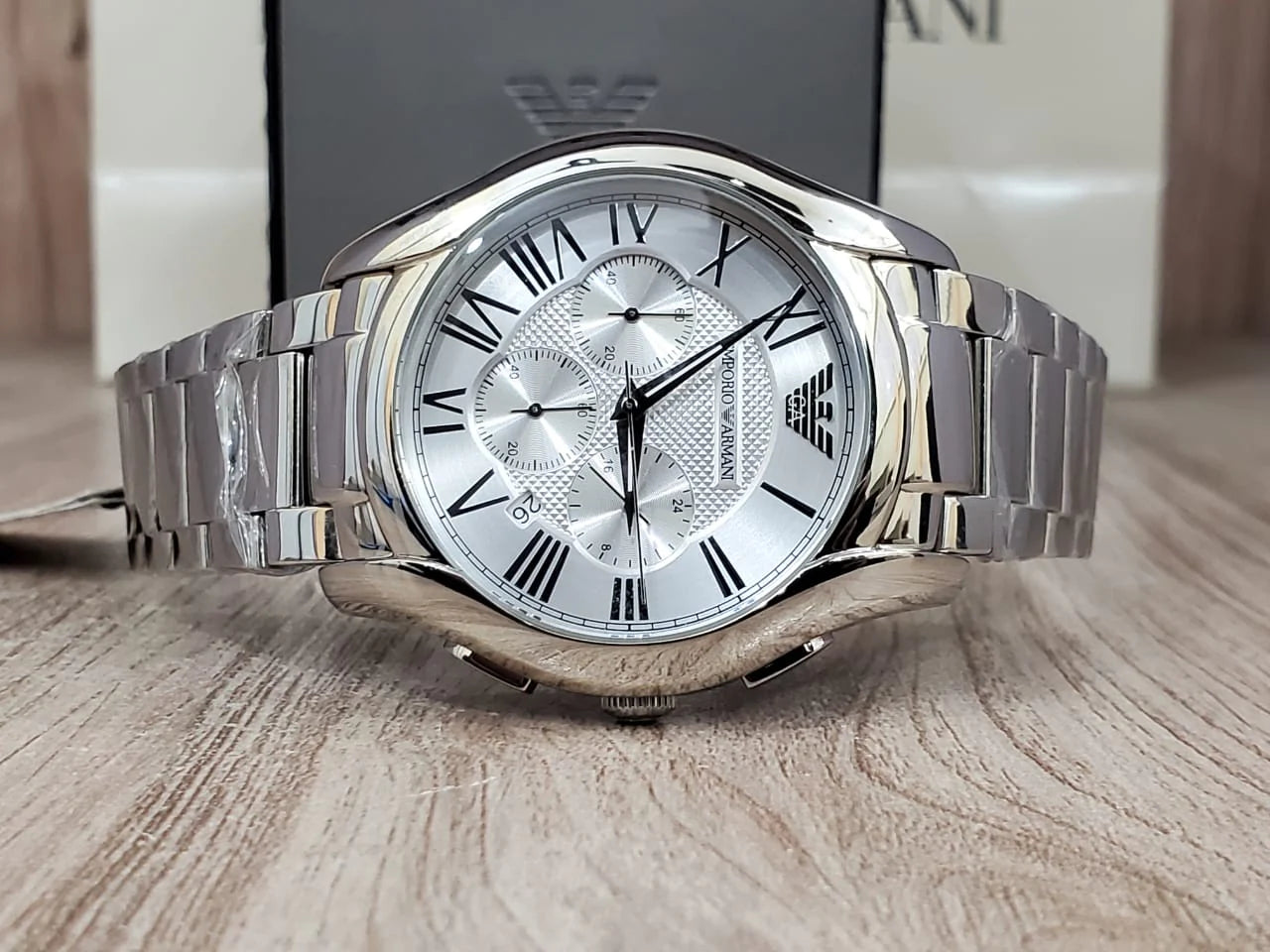  Shop Authentic Emporio Armani Valente Chronograph Silver Dial Silver Steel Strap Watch For Men - AR11081 - Luxxuri