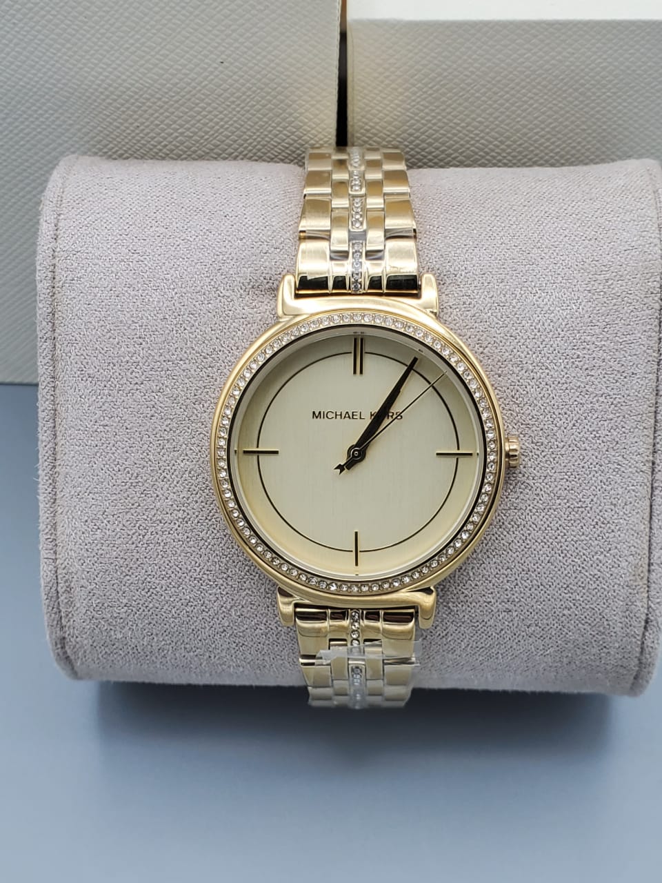  Shop Authentic Michael Kors Cinthia Quartz Gold Dial Gold Steel Strap Watch For Women - MK3681 - Luxxuri