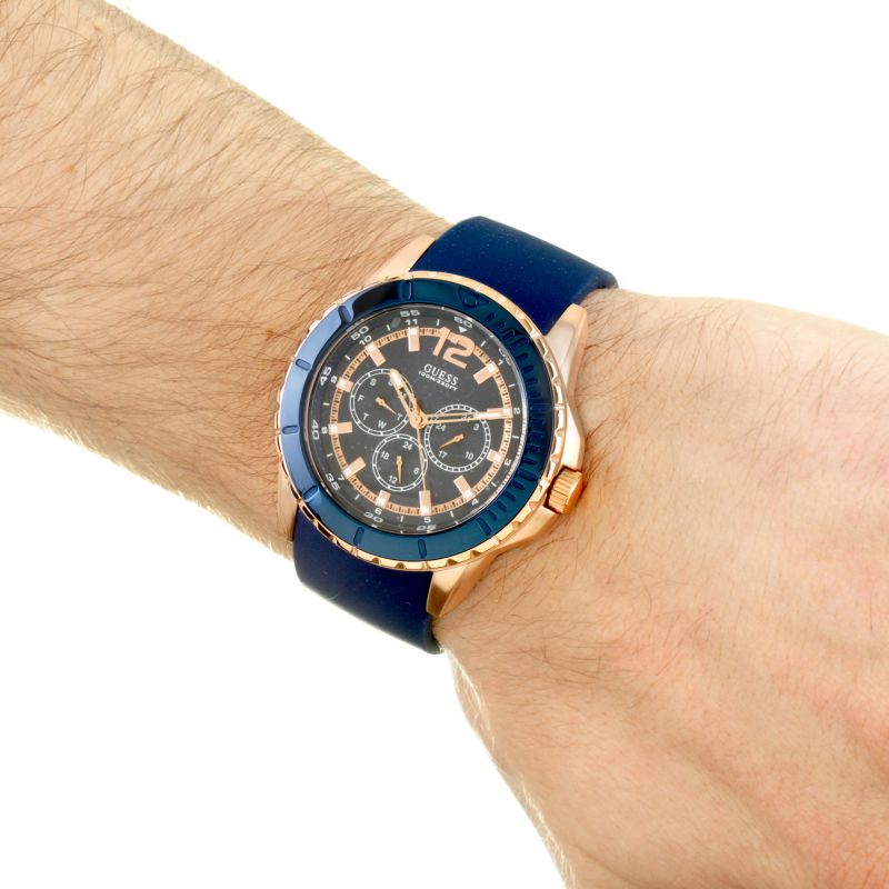  Shop Authentic Guess Maverick Blue Dial Blue Rubber Strap Watch for Men - W0485G1 - Luxxuri
