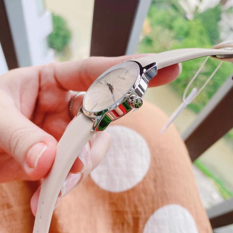  Shop Authentic Calvin Klein City White Dial White Leather Strap Watch for Women - K2G231XH - Luxxuri