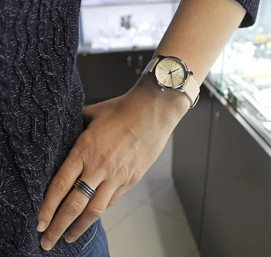  Shop Authentic Calvin Klein City White Dial White Leather Strap Watch for Women - K2G231XH - Luxxuri
