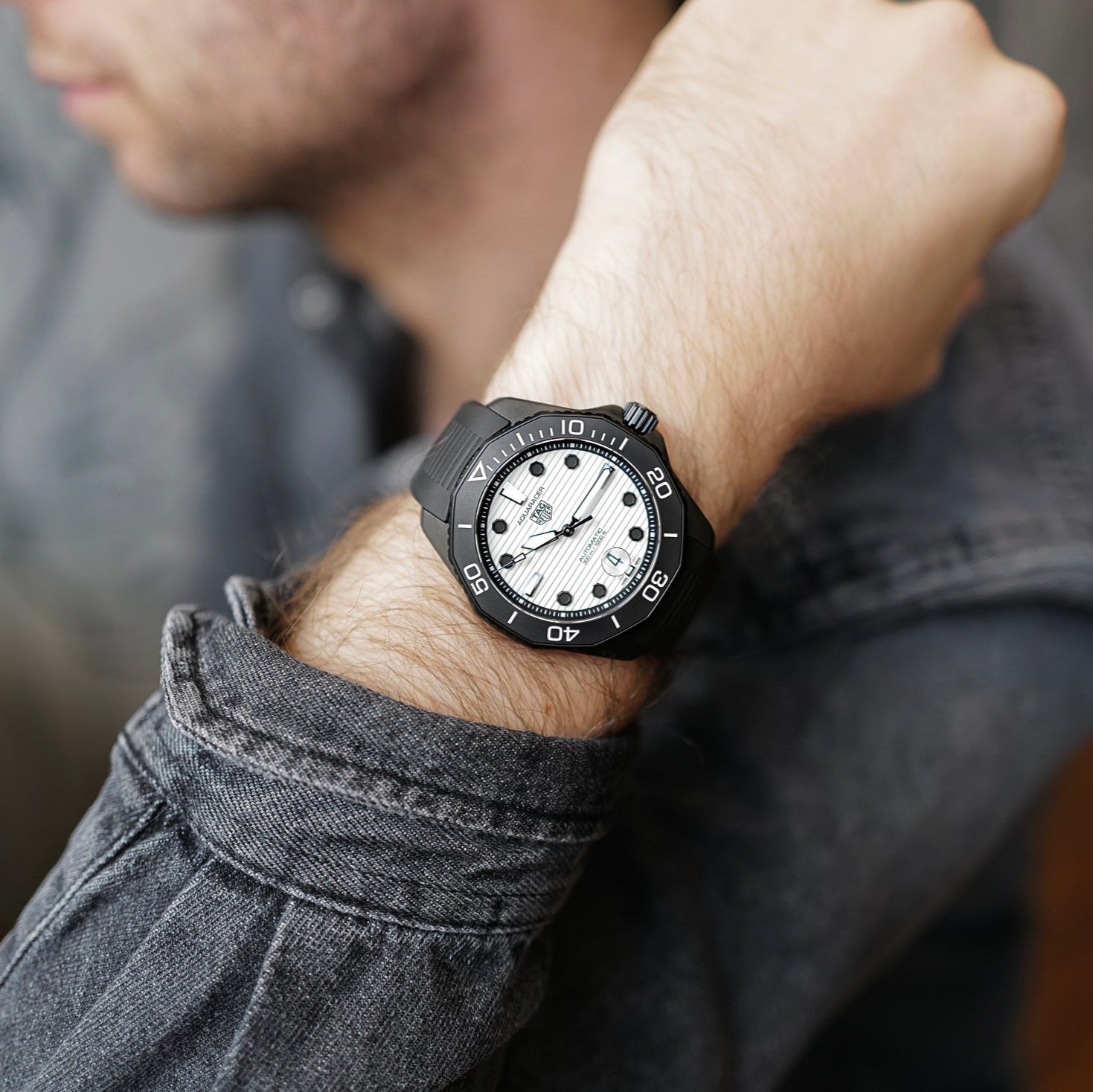  Shop Authentic Tag Heuer Aquaracer Professional 300 Automatic White Dial Black Rubber Strap Watch for Men - WBP201D.FT6197 - Luxxuri