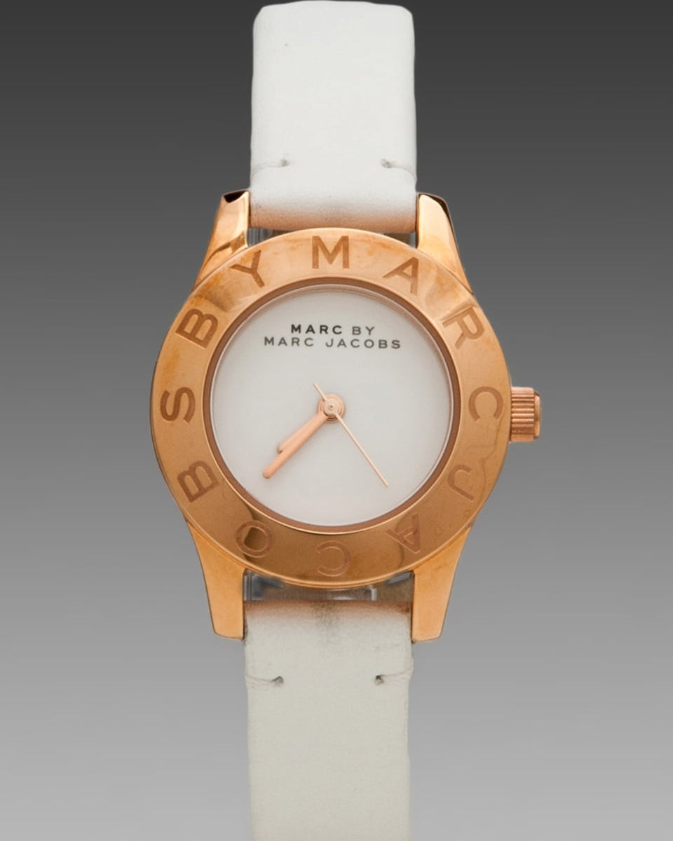  Shop Authentic Marc Jacobs Mini Blade White Dial White Leather Strap Watch for Women - MBM1207 - Luxxuri