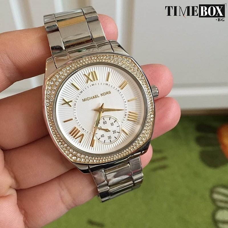  Shop Authentic Michael Kors Bryn Silver Dial Silver Steel Strap Watch For Women - MK6277 - Luxxuri