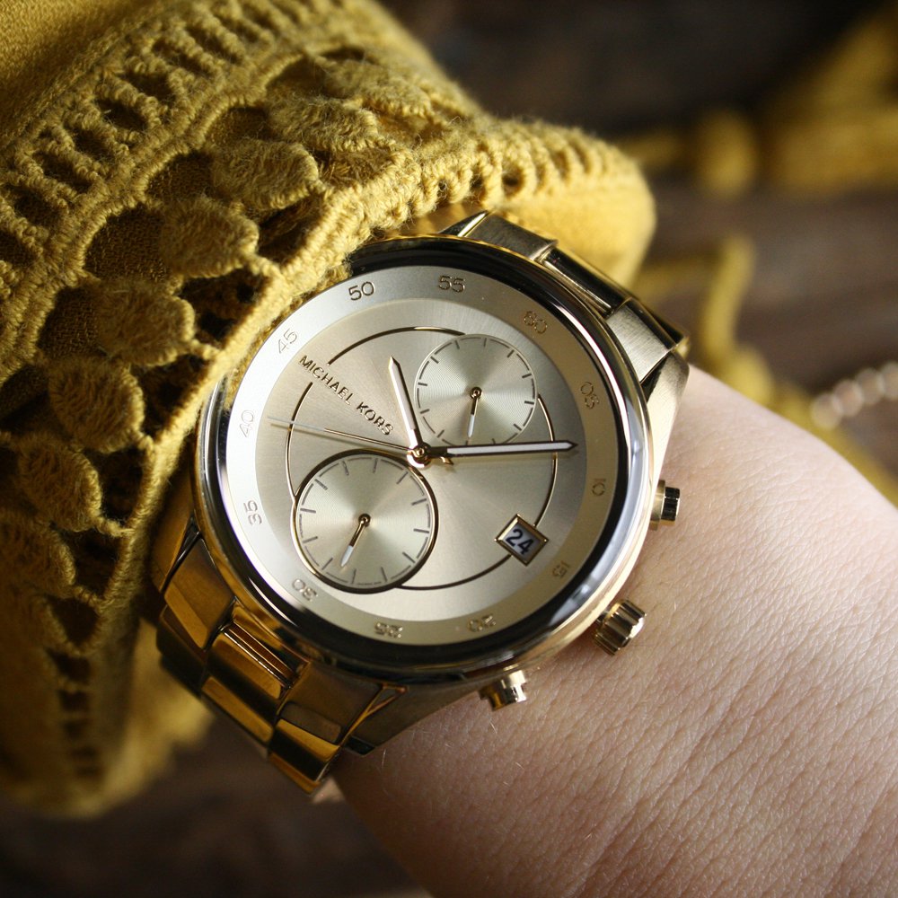  Shop Authentic Michael Kors Briar Analog Gold Dial Gold Steel Strap Watch For Women - MK6464 - Luxxuri