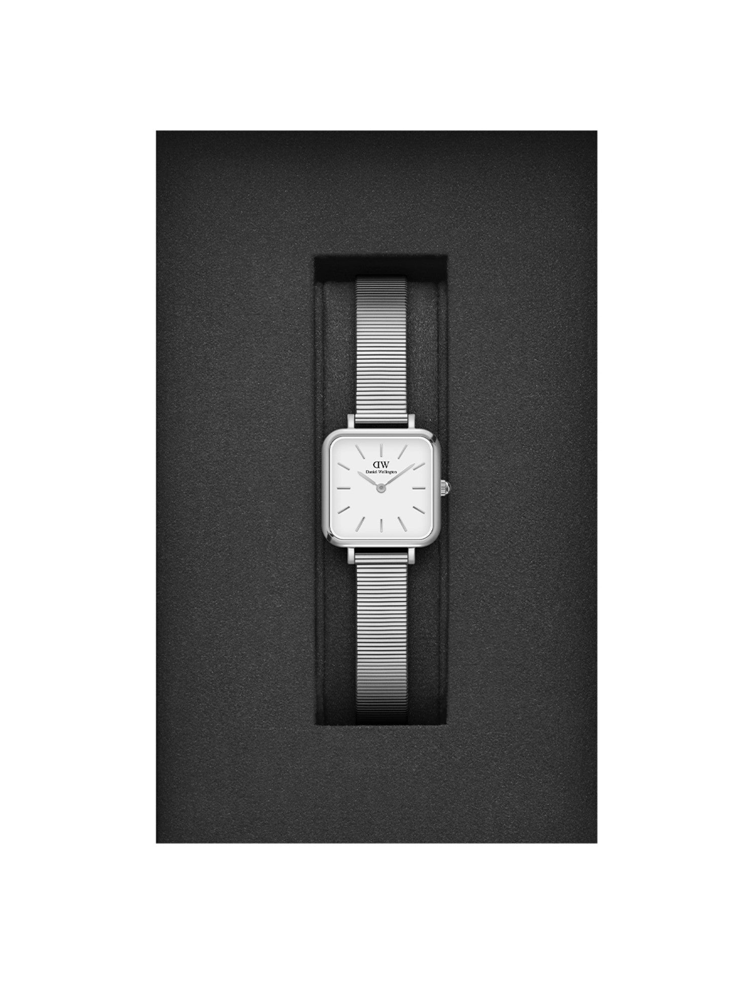  Shop Authentic Daniel Wellington Quadro Studio White Dial Silver Mesh Bracelet Watch For Women - DW00100521 - Luxxuri